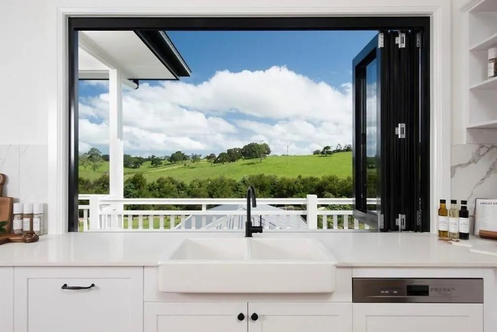 The Easton Maleny - Hamptons Countryside Retreat Villa 0*,