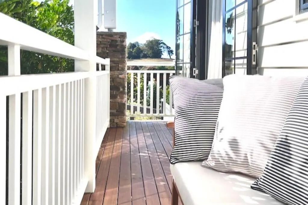 The Easton Maleny - Hamptons Countryside Retreat Villa Holiday home